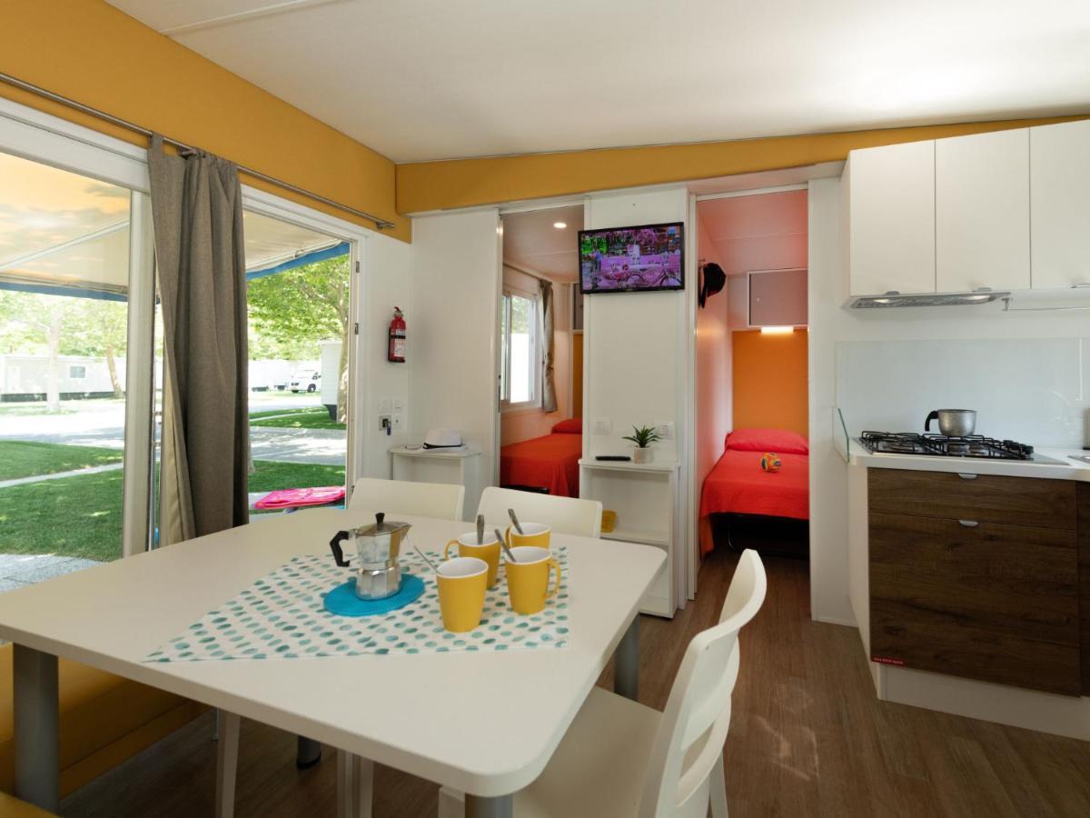 Holiday Home Garda Family Plus By Interhome Rivoltella del Garda Ngoại thất bức ảnh